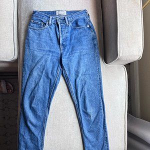 Everlane Cheeky Jean (23 crop)